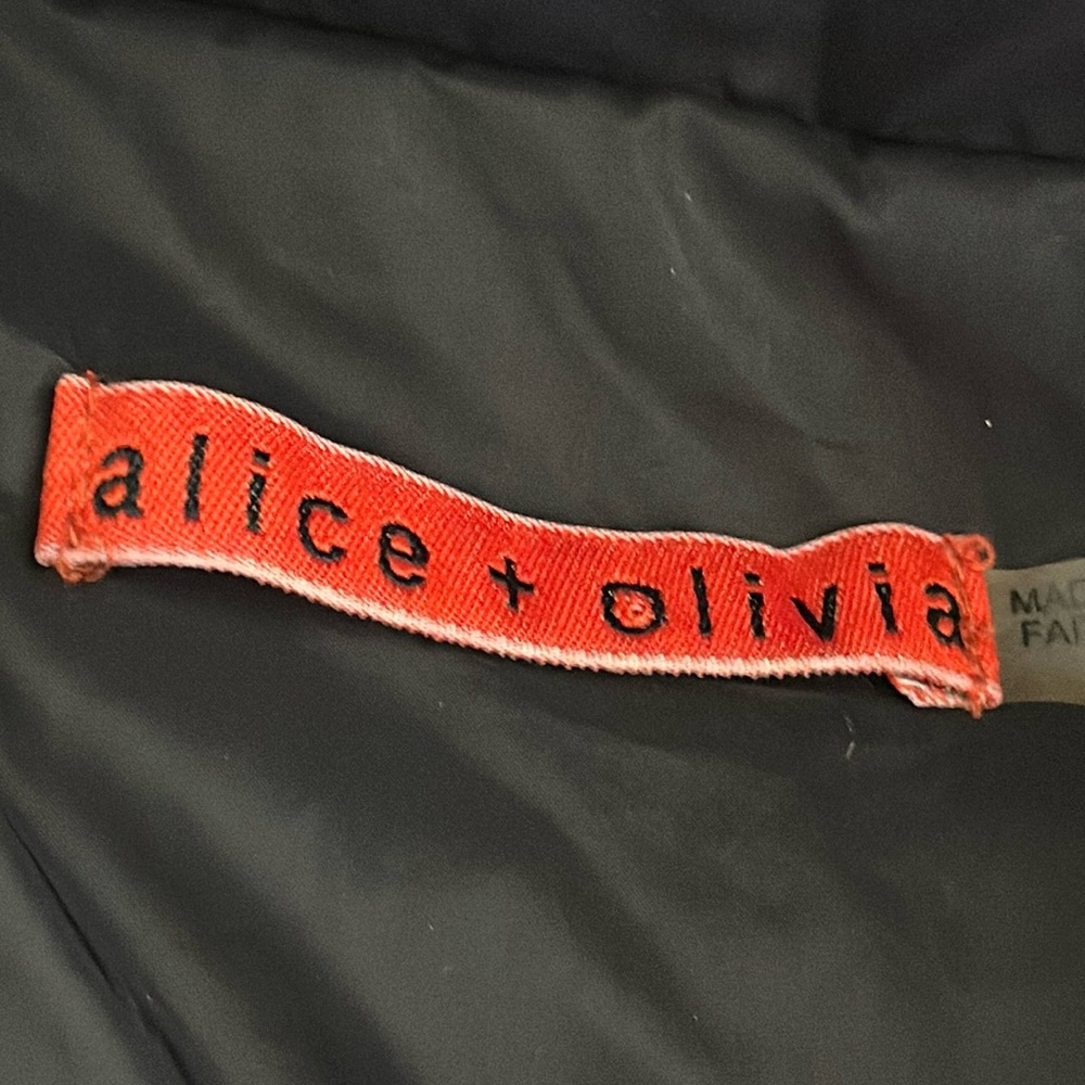 Alice + Olivia Black Puffer Jacket - Picture 3 of 16